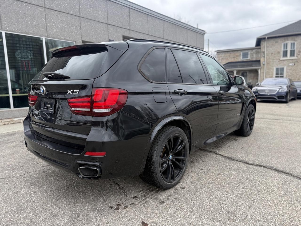 2017 BMW X5 xDrive35i Photo