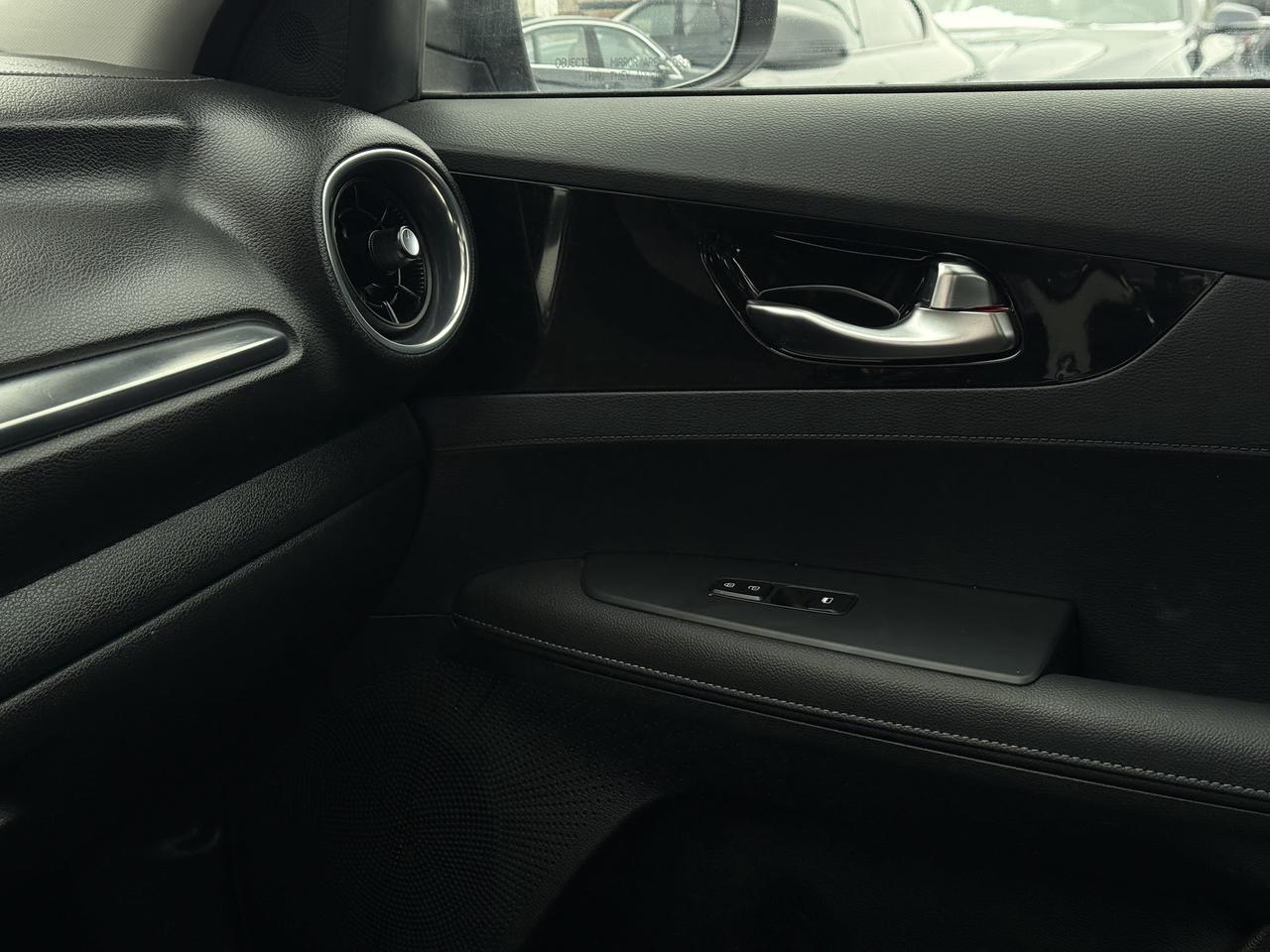 2020 Kia Forte EX Photo