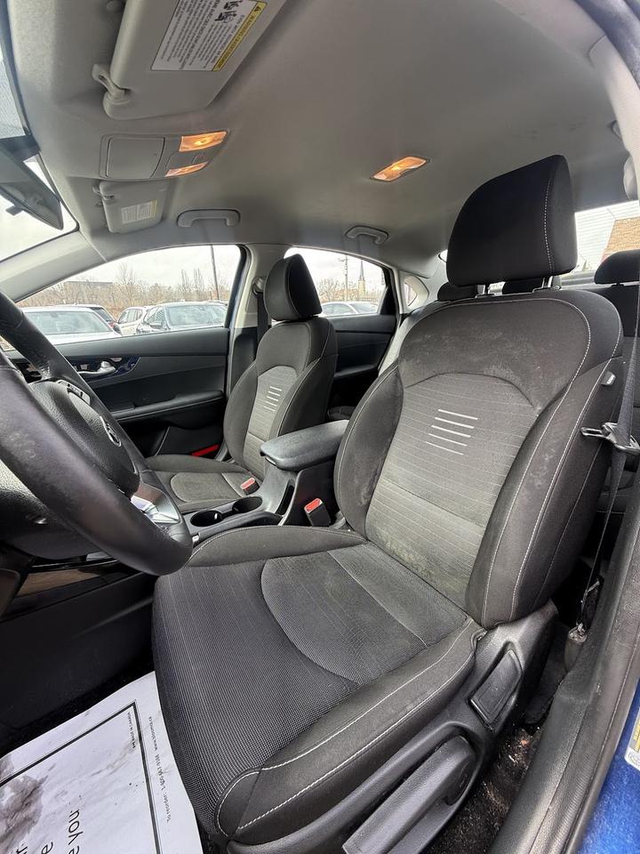 2020 Kia Forte EX Photo