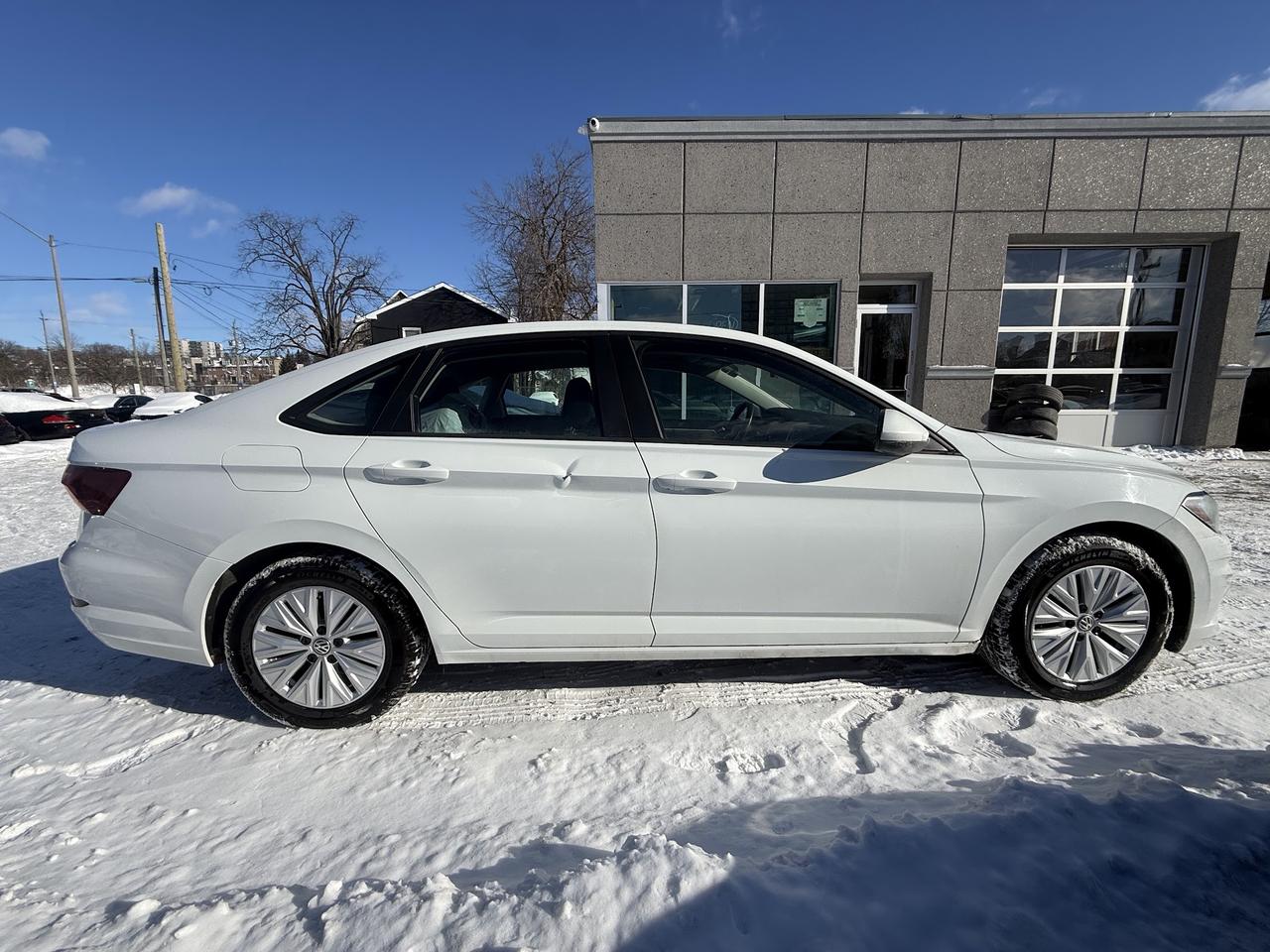 2019 Volkswagen Jetta SE Photo