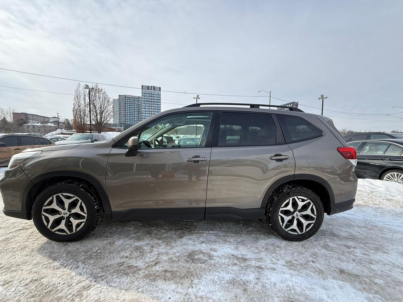 2020 Subaru Forester TOURING Photo