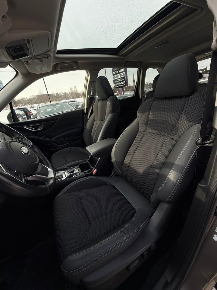 2020 Subaru Forester TOURING Photo