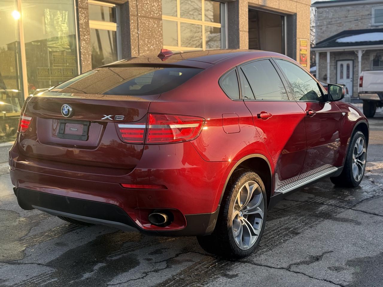 2014 BMW X6 xDrive35i Photo