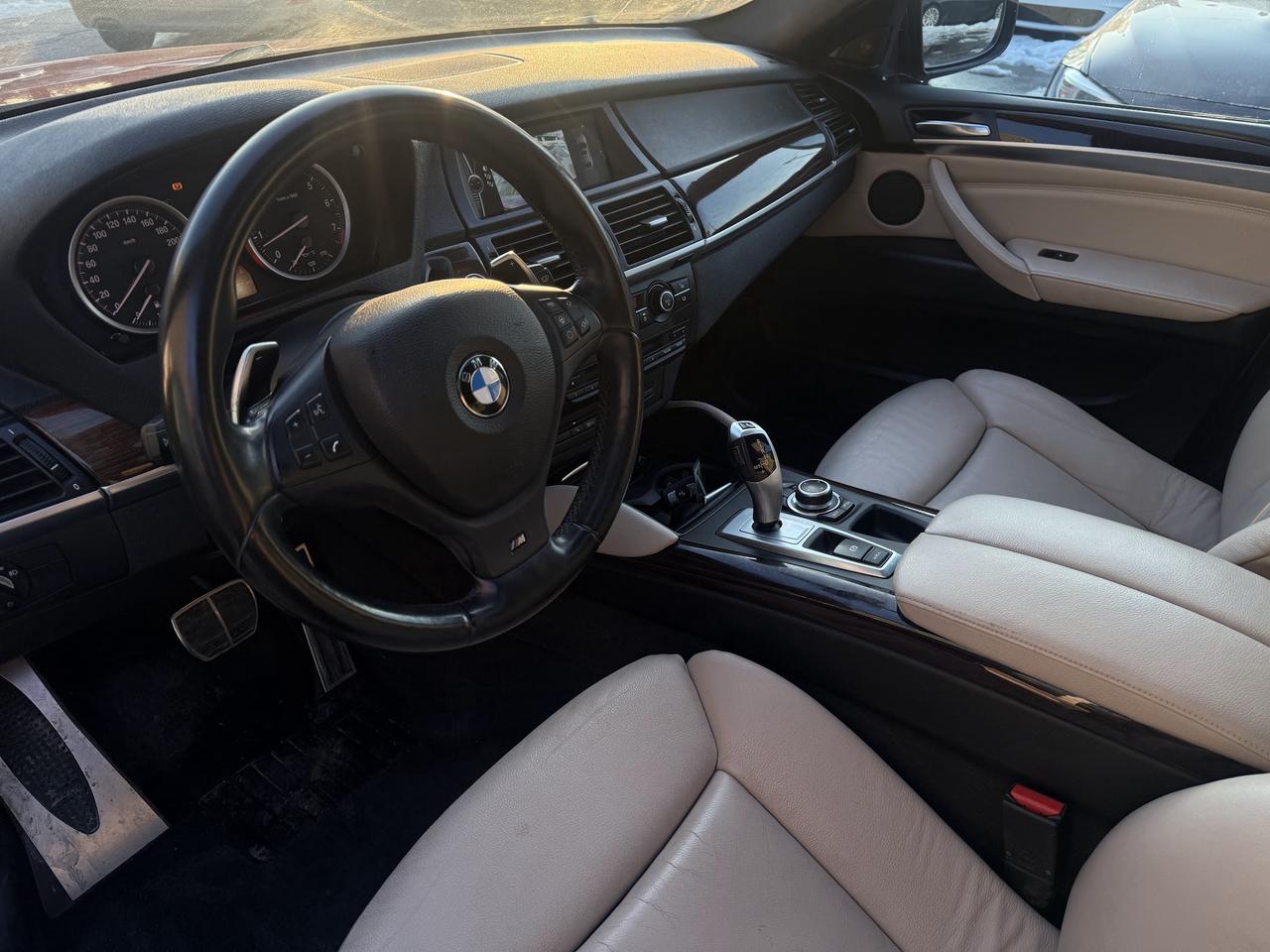 2014 BMW X6 xDrive35i Photo