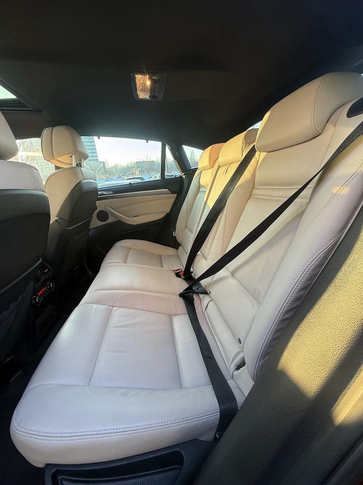 2014 BMW X6 xDrive35i Photo