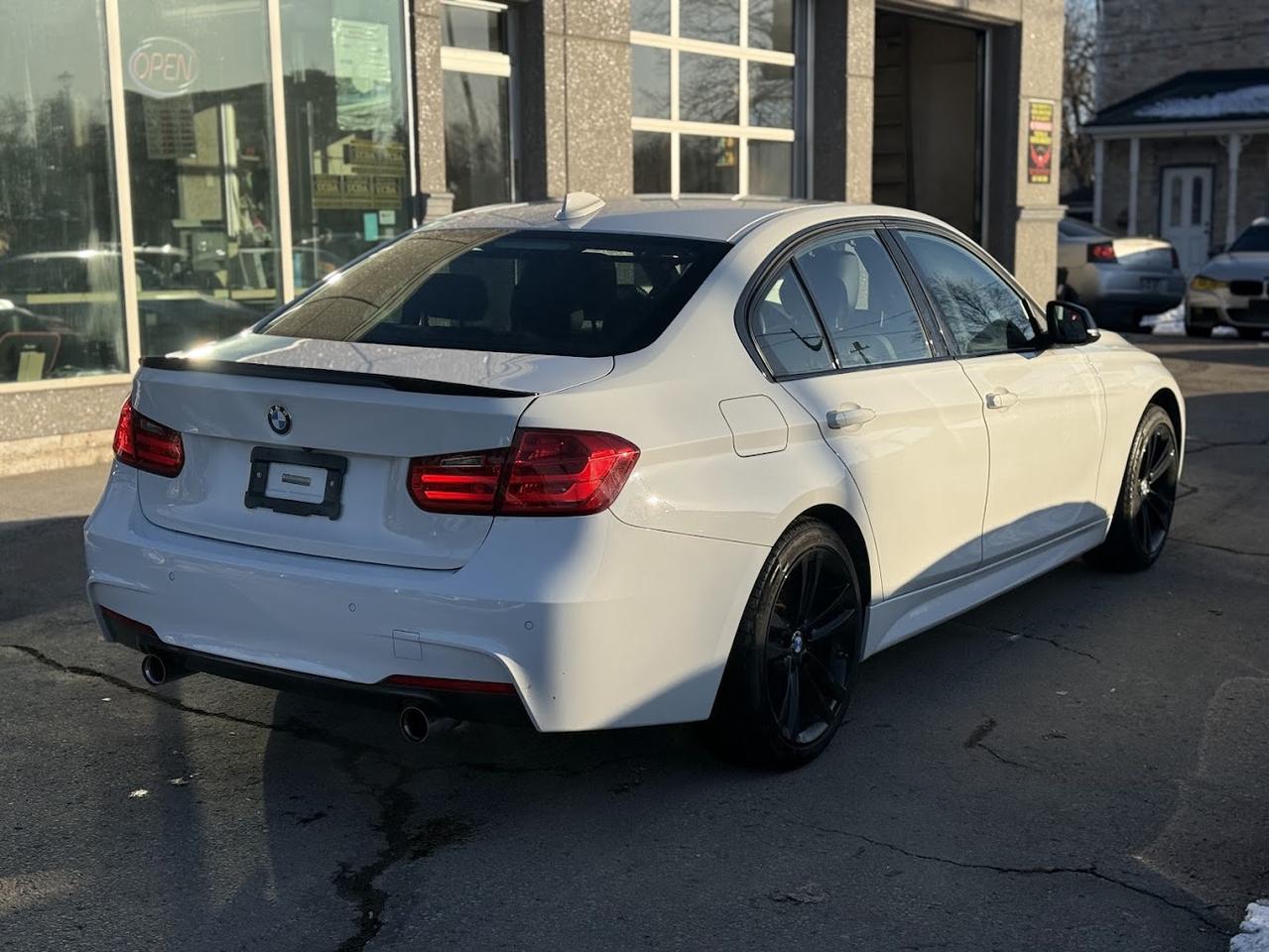 2015 BMW 3-Series 335i xDrive Photo