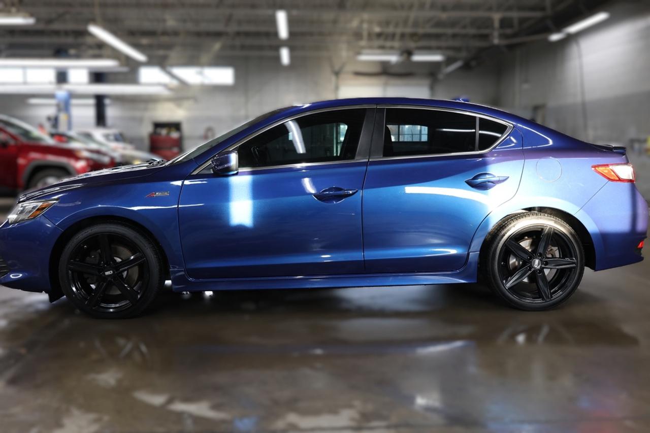 2018 Acura ILX  Photo2