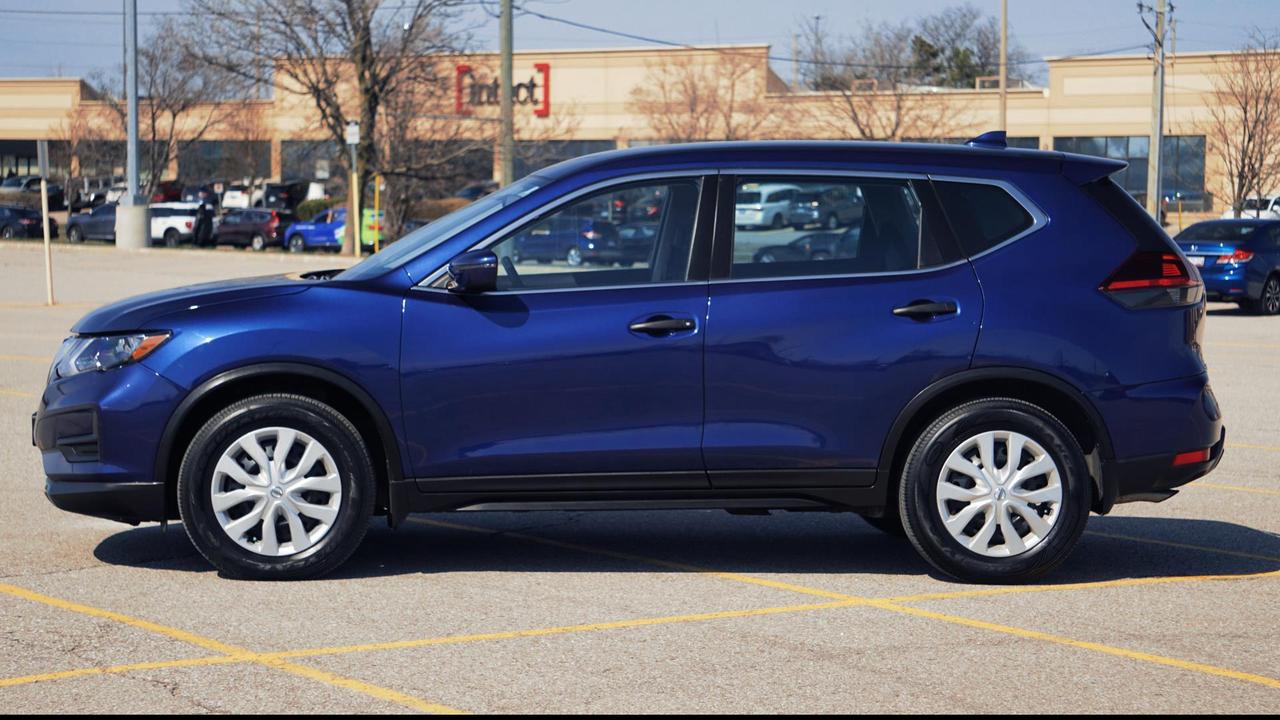 2019 Nissan Rogue S Photo3