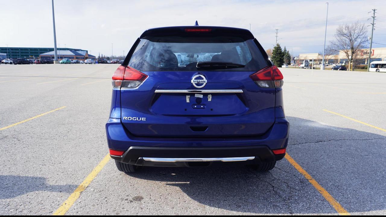 2019 Nissan Rogue S Photo