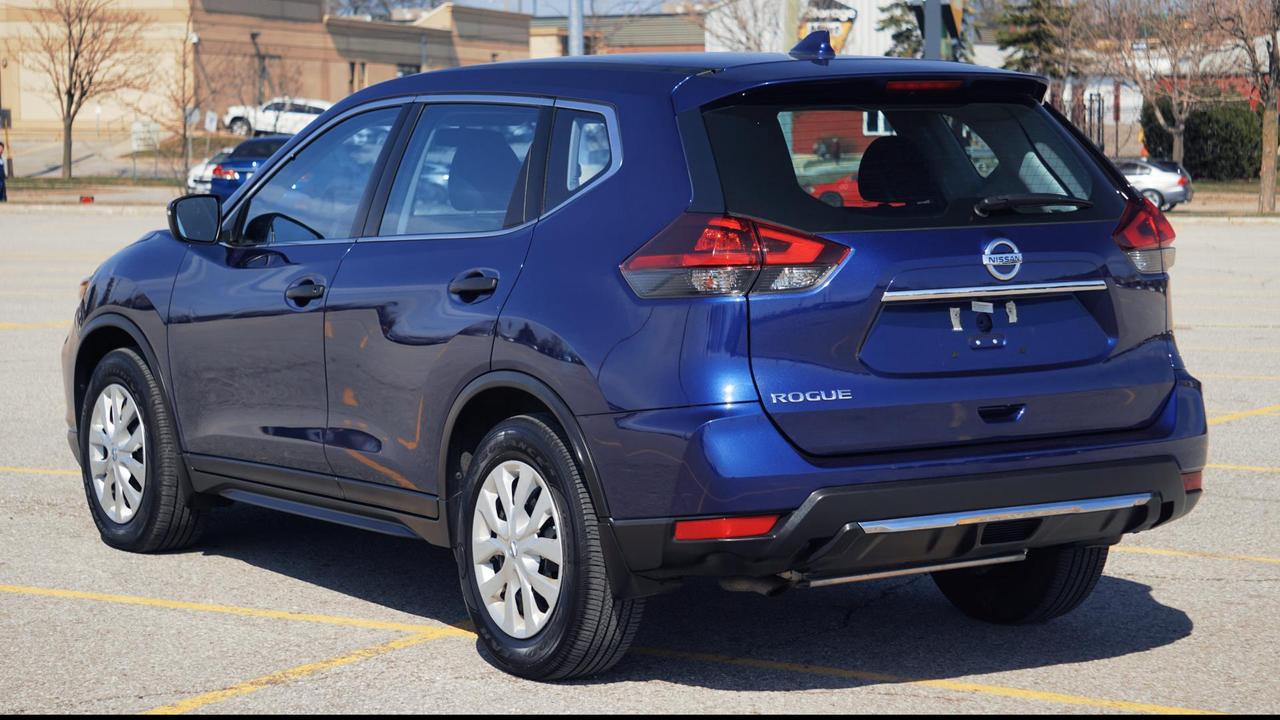 2019 Nissan Rogue S Photo