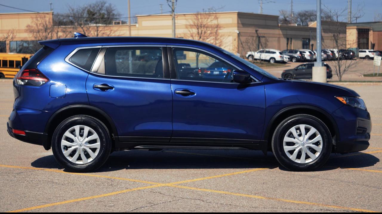 2019 Nissan Rogue S Photo