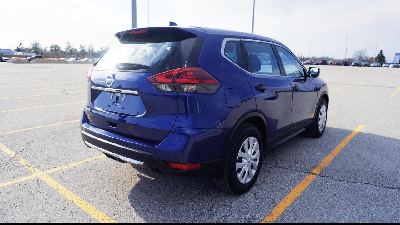 2019 Nissan Rogue S Photo