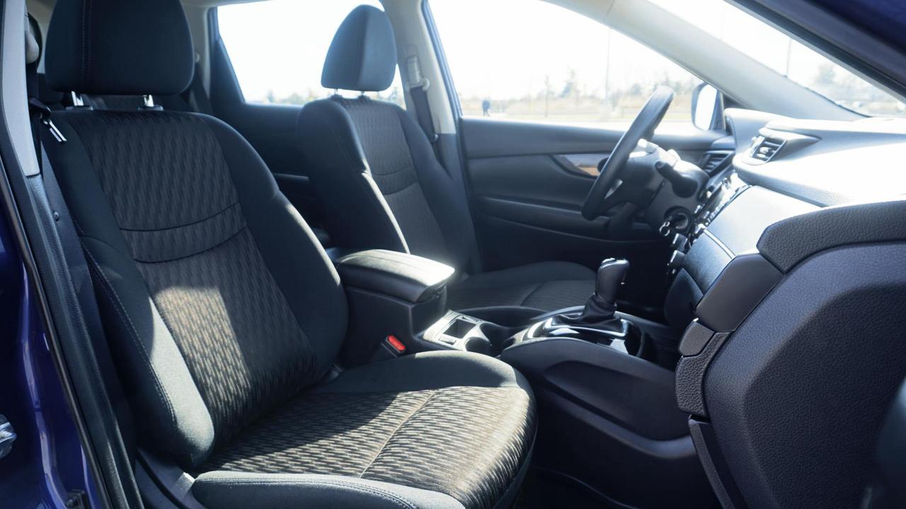 2019 Nissan Rogue S Photo