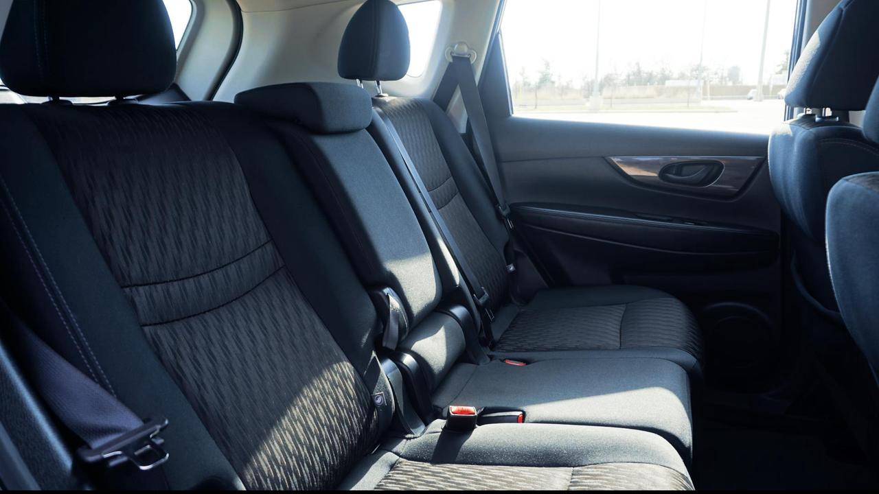 2019 Nissan Rogue S Photo