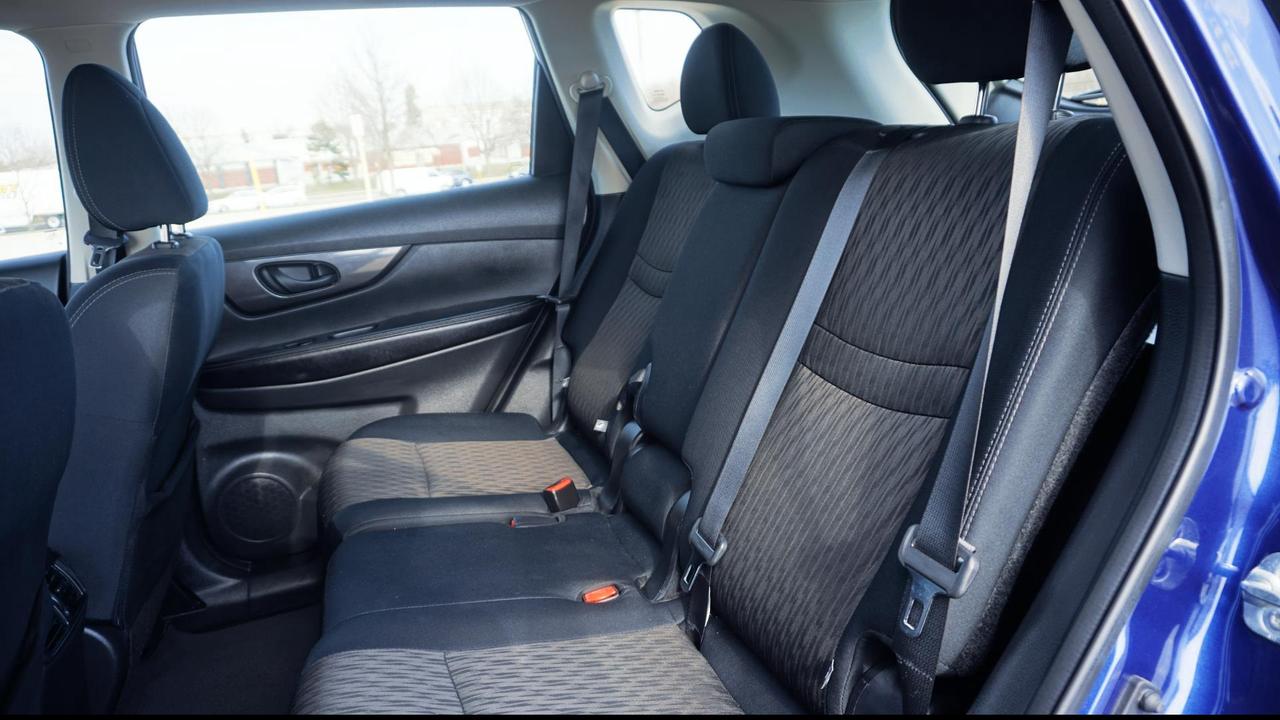 2019 Nissan Rogue S Photo