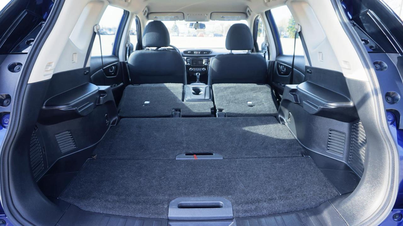 2019 Nissan Rogue S Photo