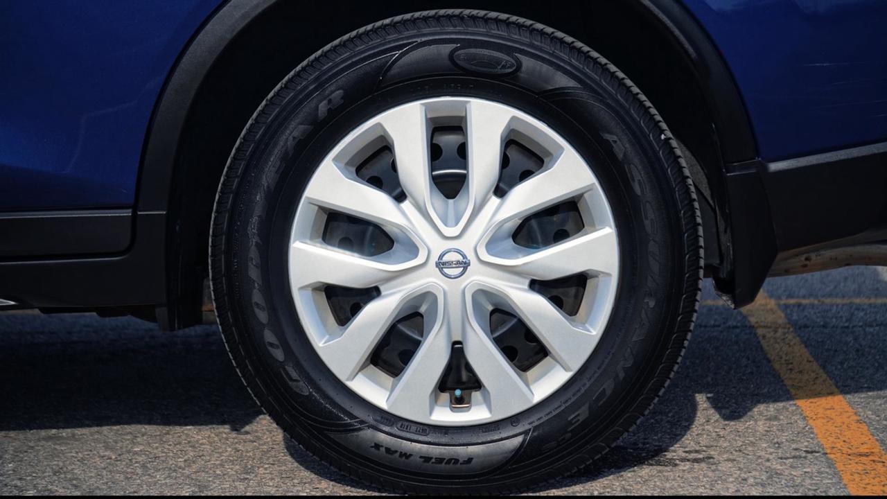 2019 Nissan Rogue S Photo