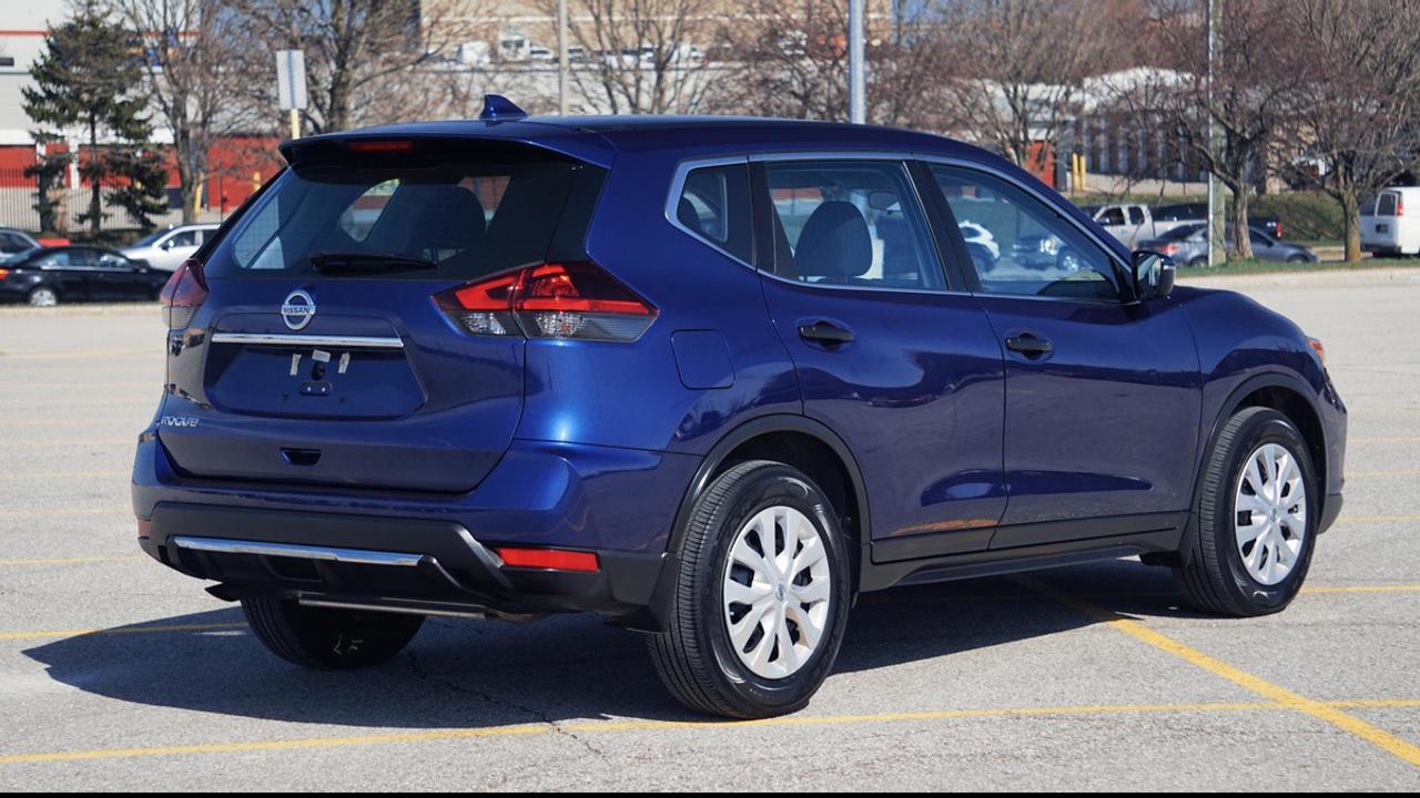 2019 Nissan Rogue S Photo