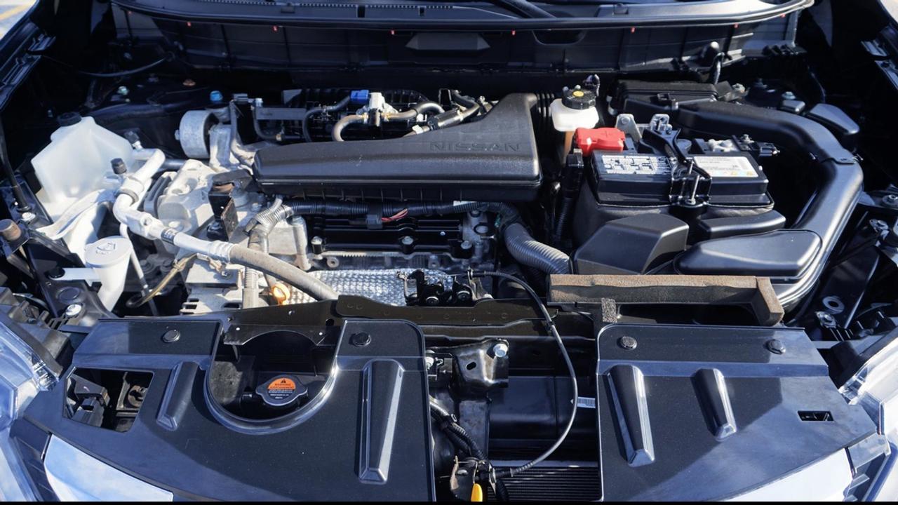 2019 Nissan Rogue S Photo