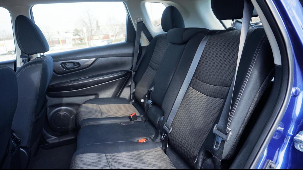 2019 Nissan Rogue S Photo