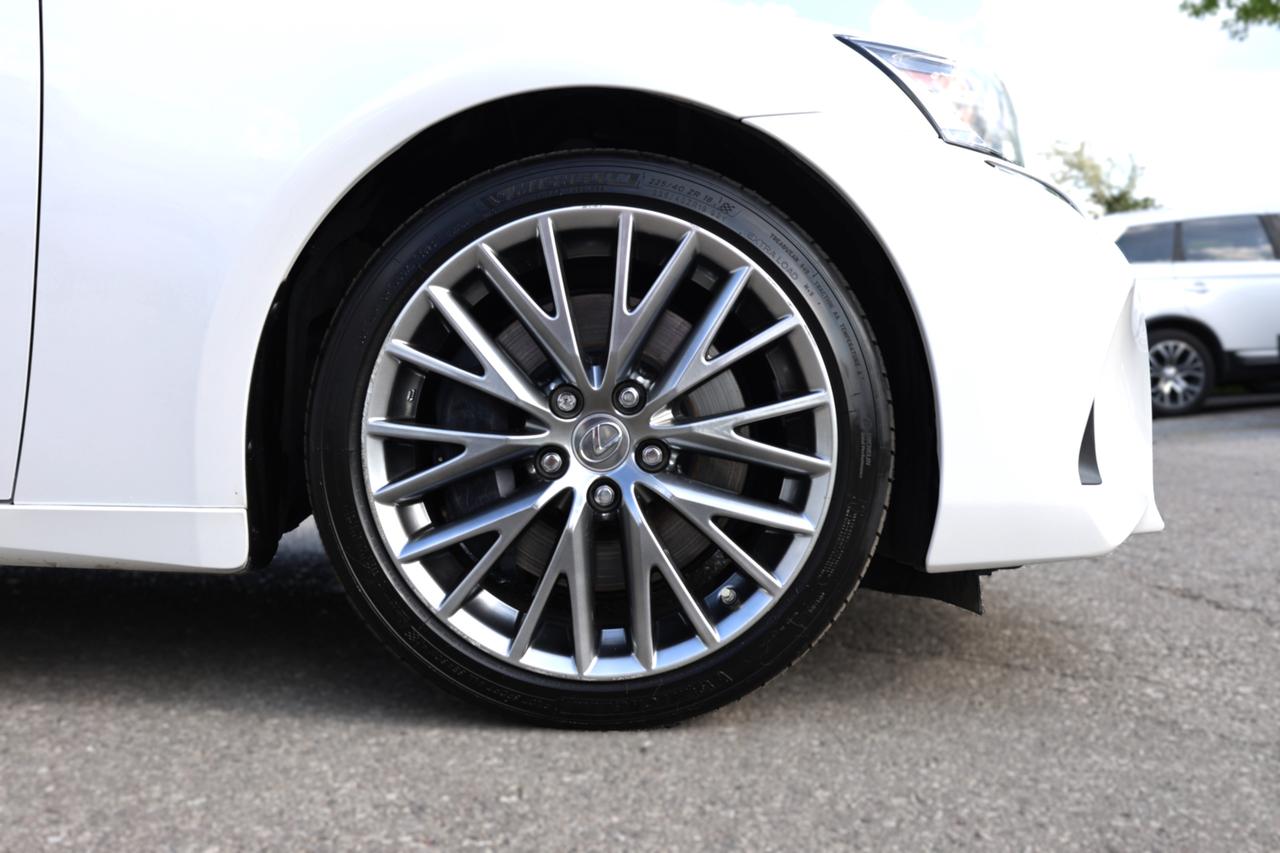 2020 Lexus IS Base Photo