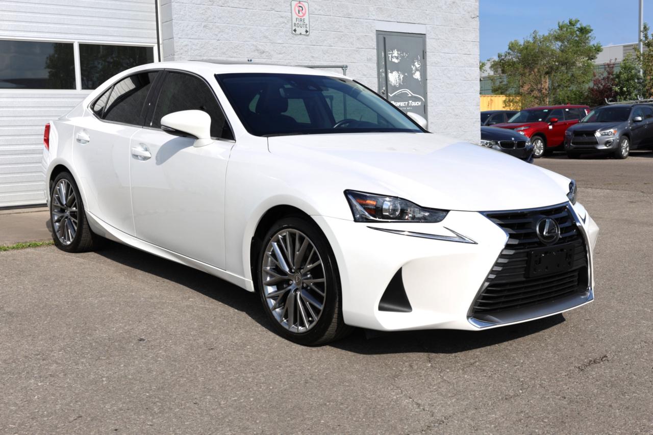2020 Lexus IS Base Photo