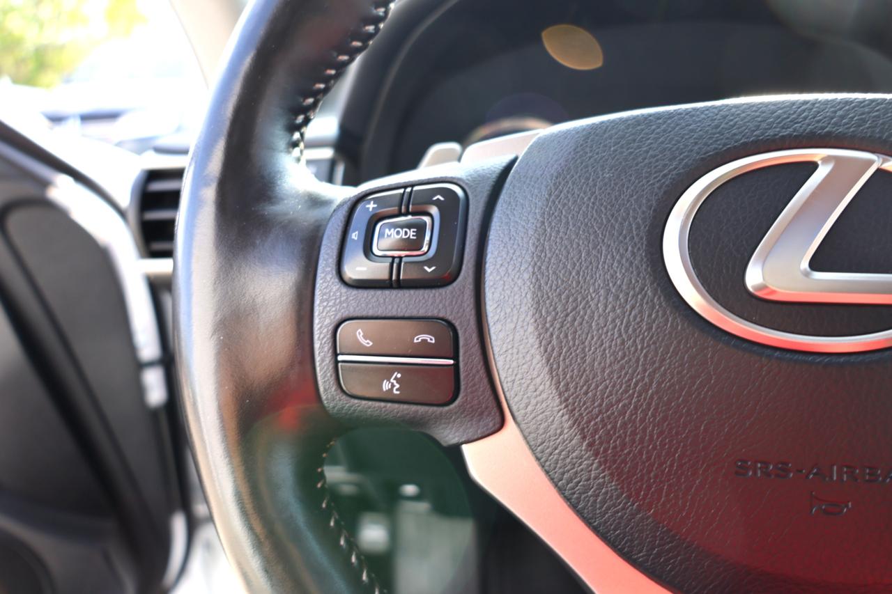 2020 Lexus IS Base Photo