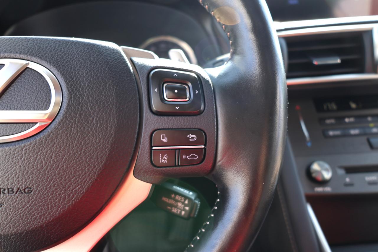 2020 Lexus IS Base Photo