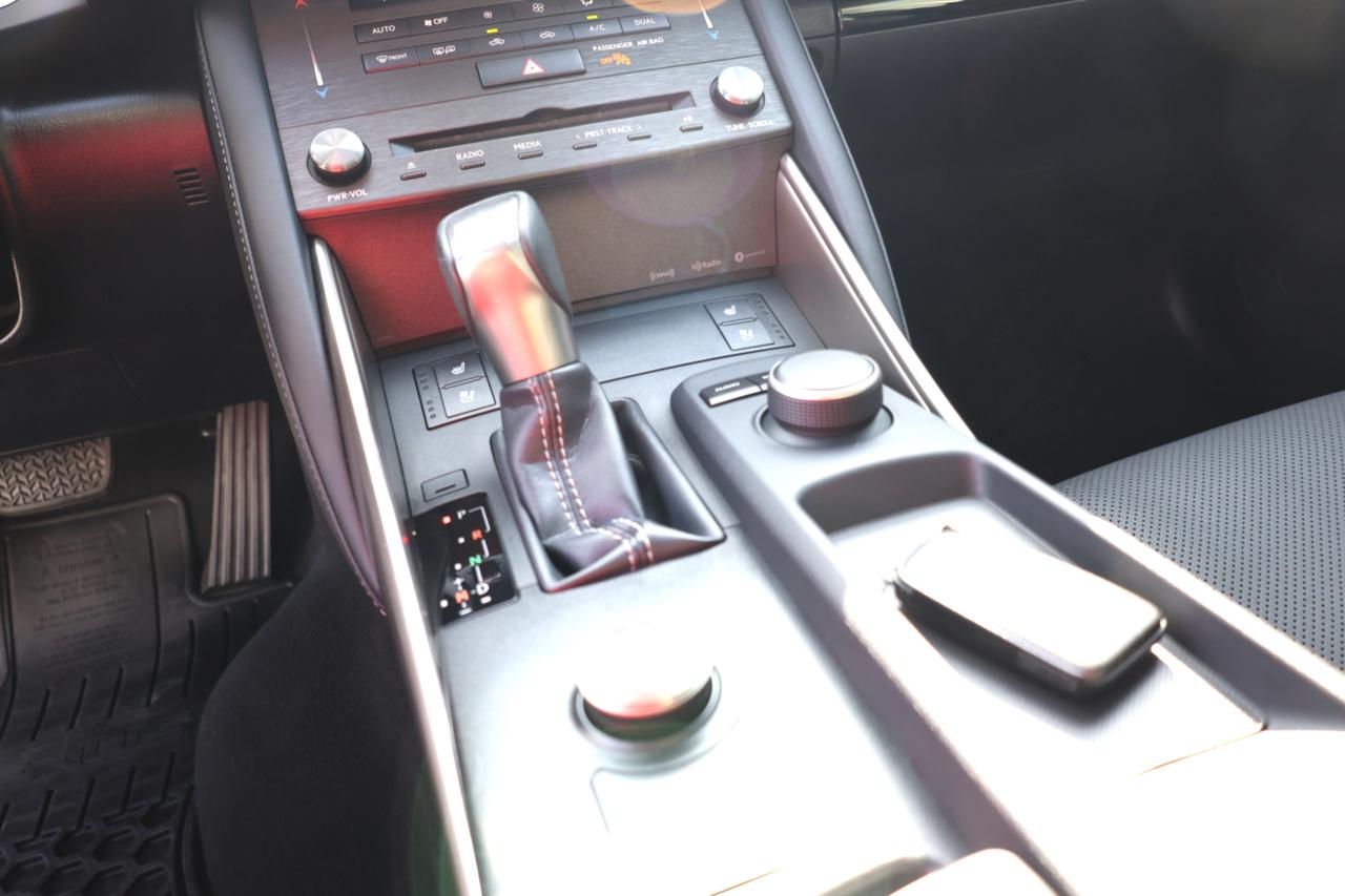 2020 Lexus IS Base Photo