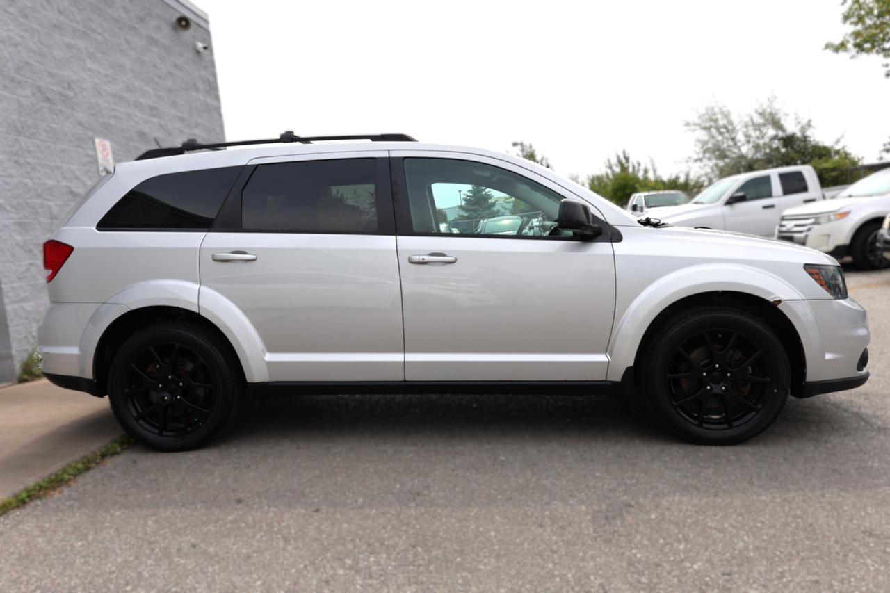 2014 Dodge Journey SXT Photo