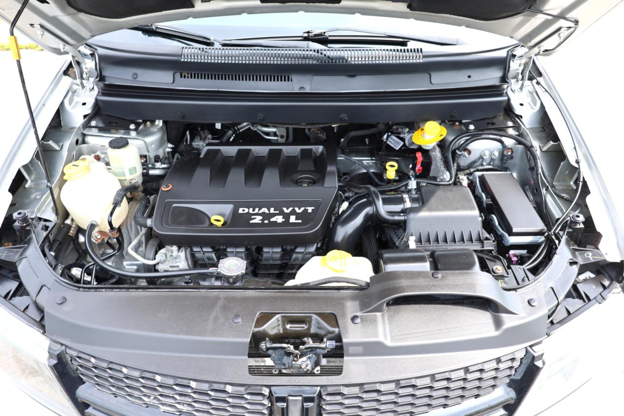 2014 Dodge Journey SXT Photo