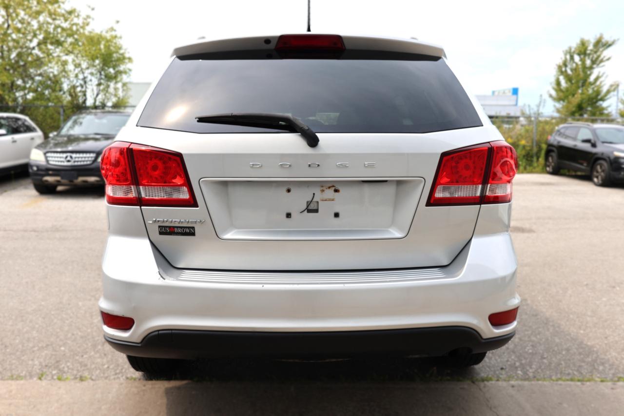 2014 Dodge Journey SXT Photo