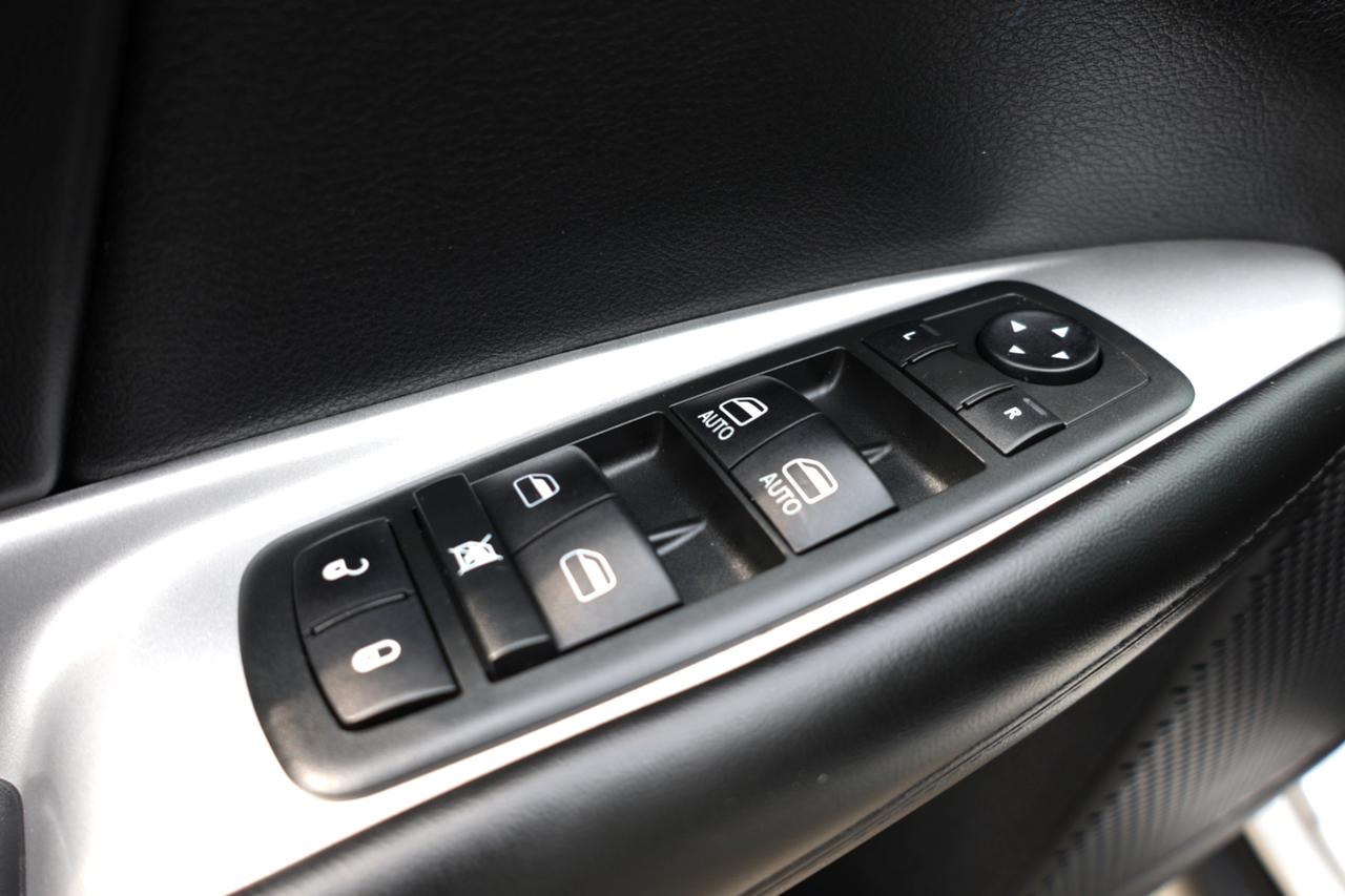 2014 Dodge Journey SXT Photo