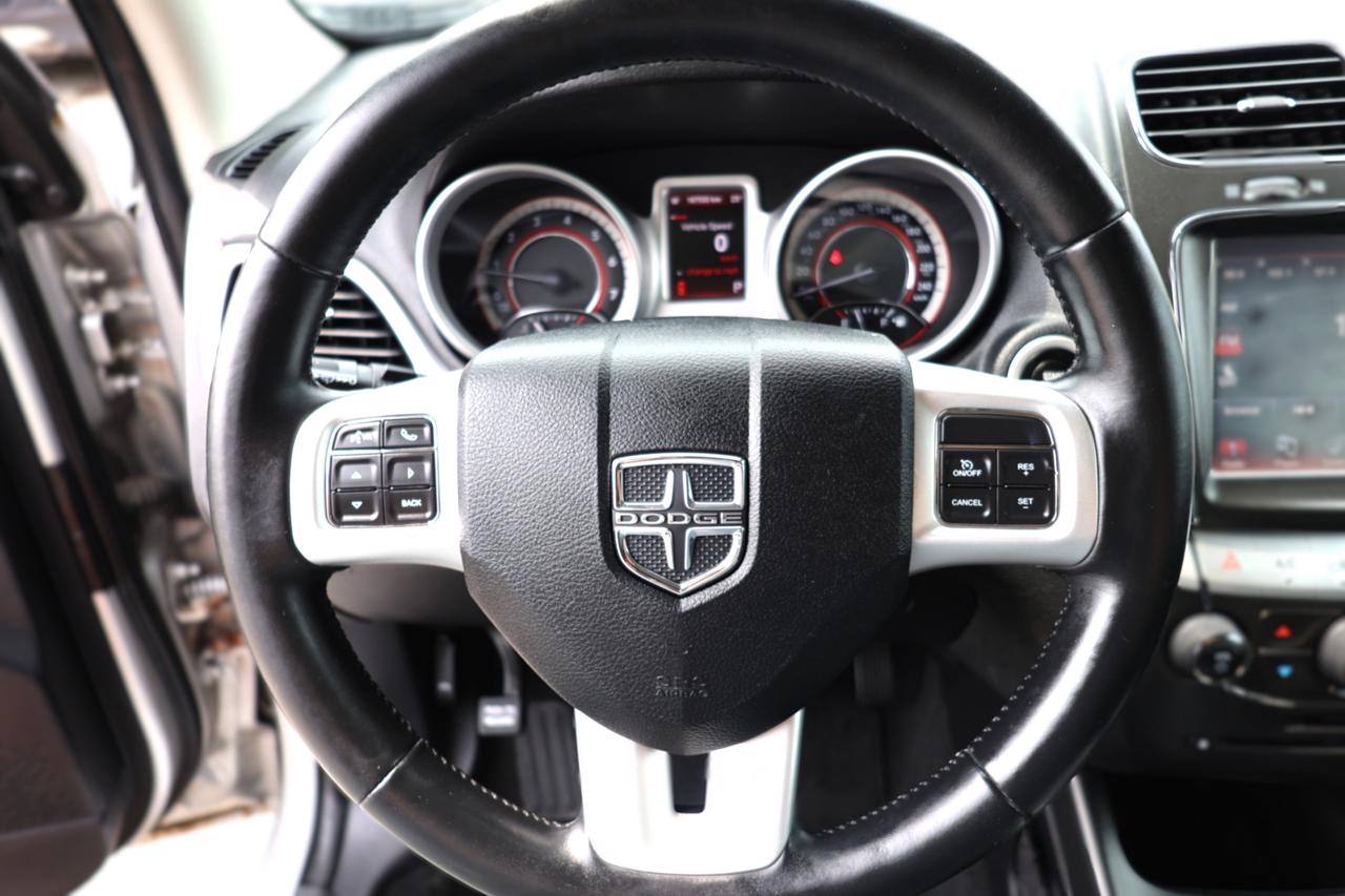 2014 Dodge Journey SXT Photo