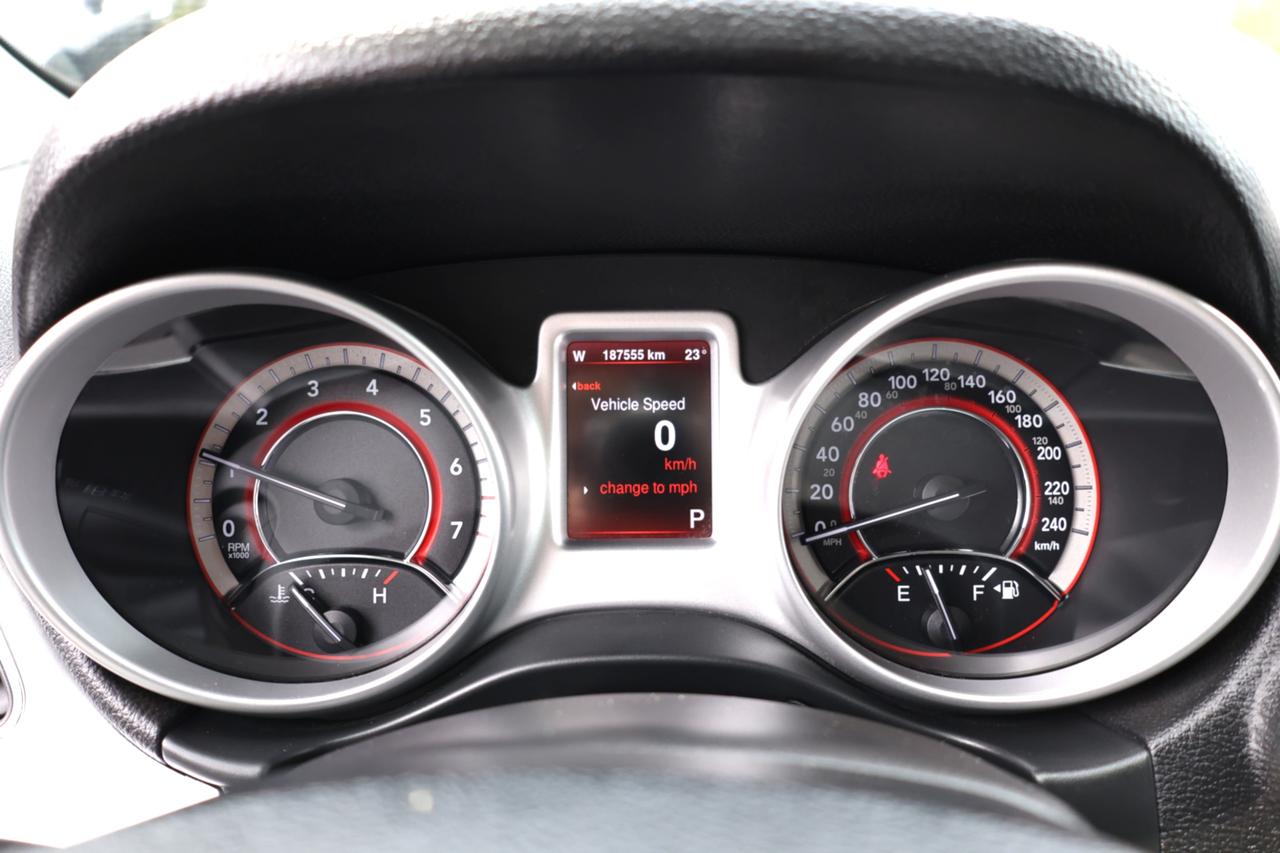 2014 Dodge Journey SXT Photo