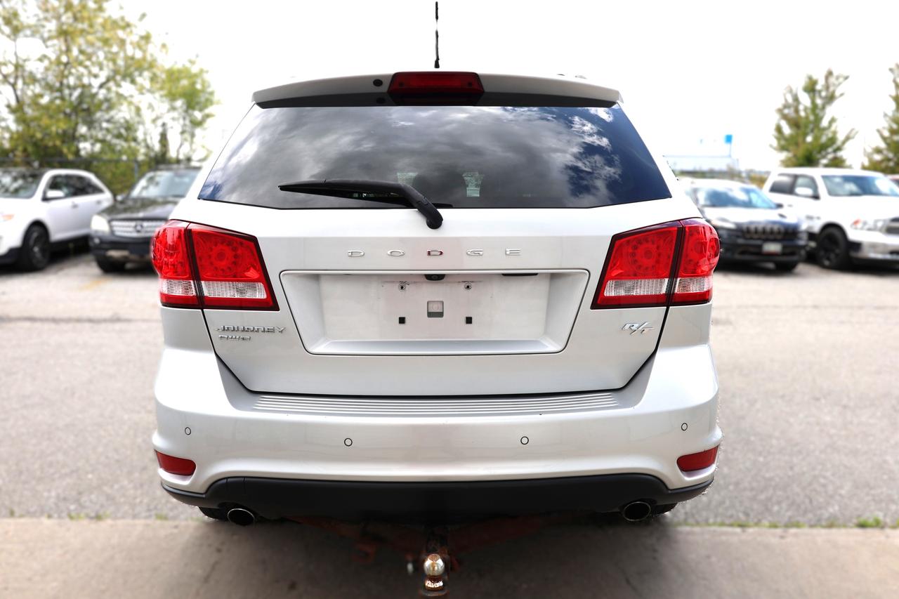 2012 Dodge Journey R/T Photo4
