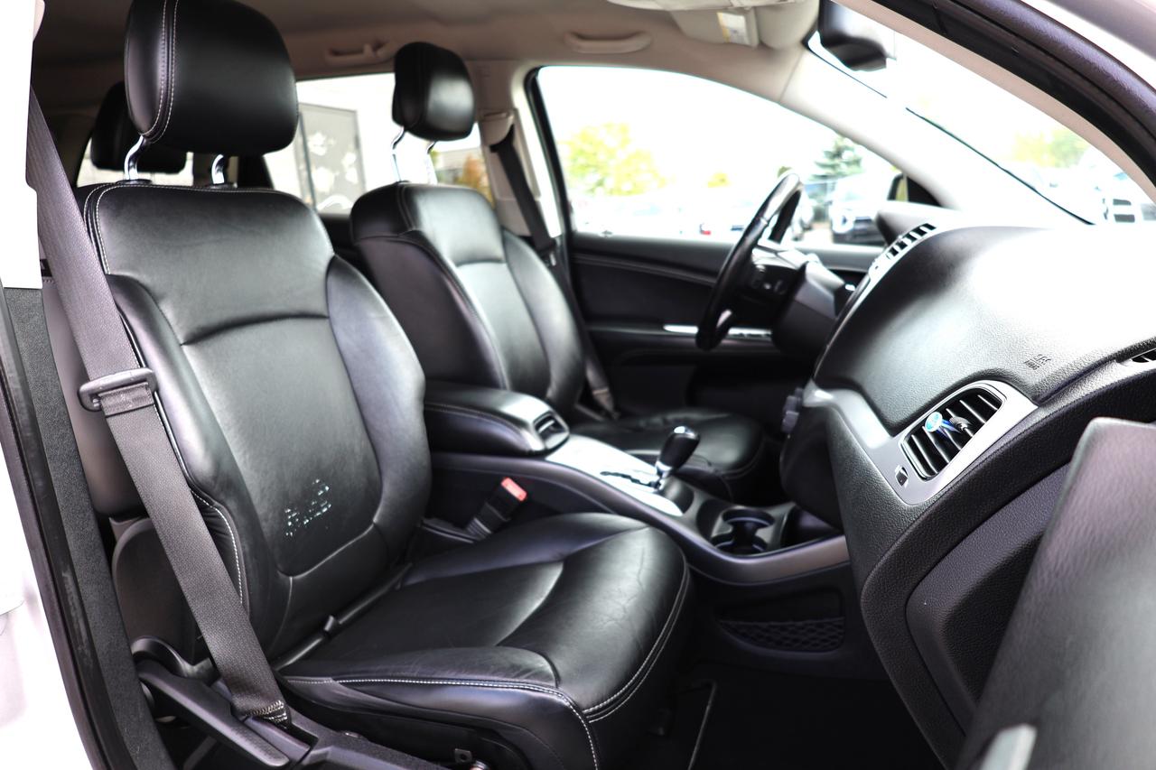 2012 Dodge Journey R/T Photo