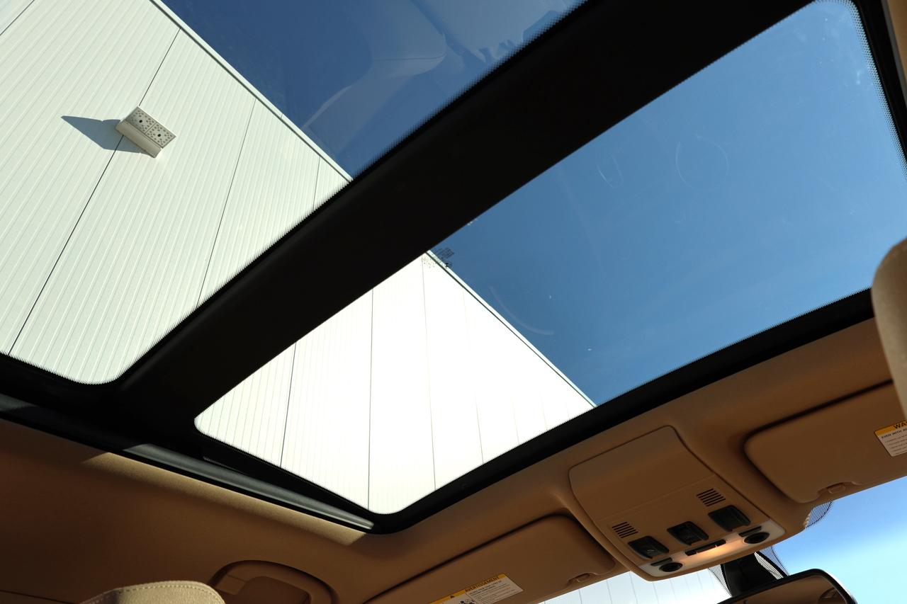 2012 BMW X1 xDrive28i Photo