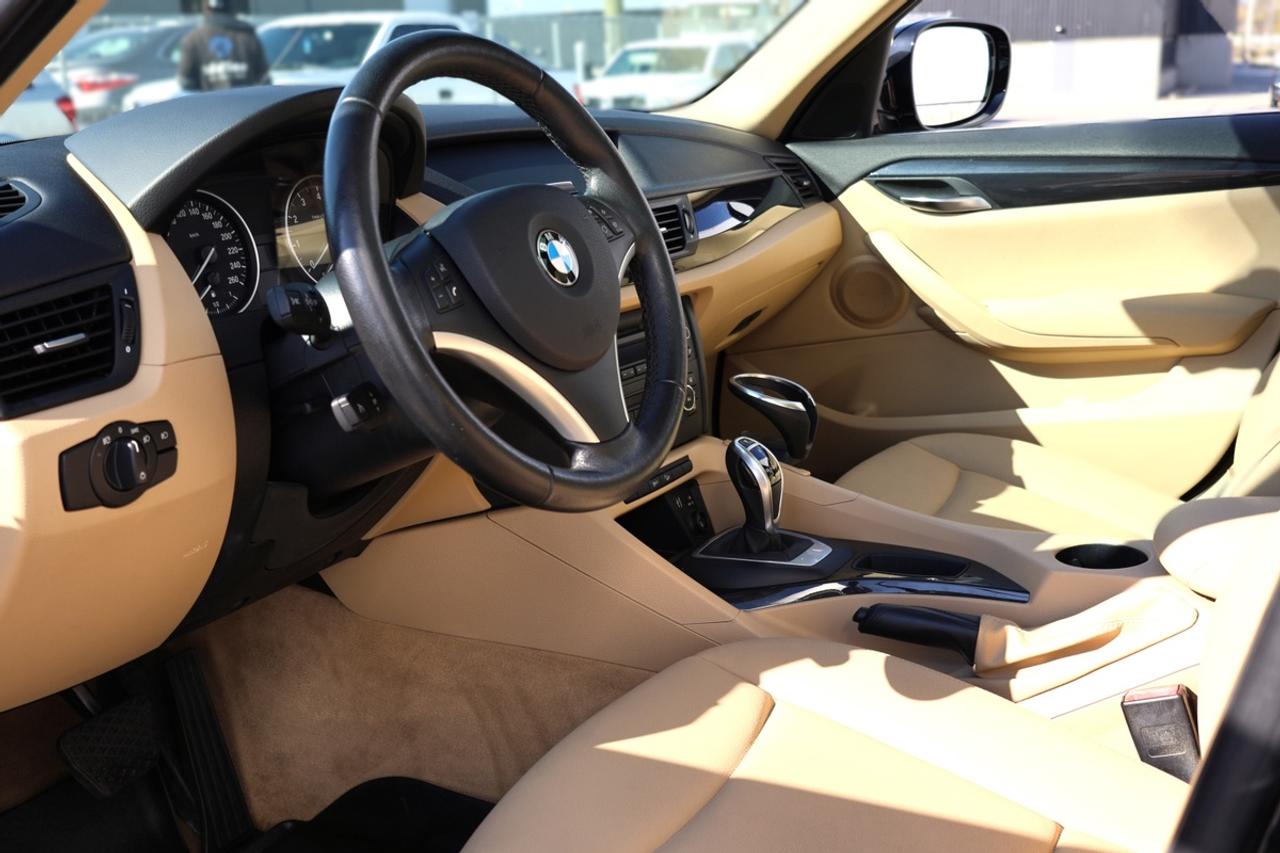 2012 BMW X1 xDrive28i Photo