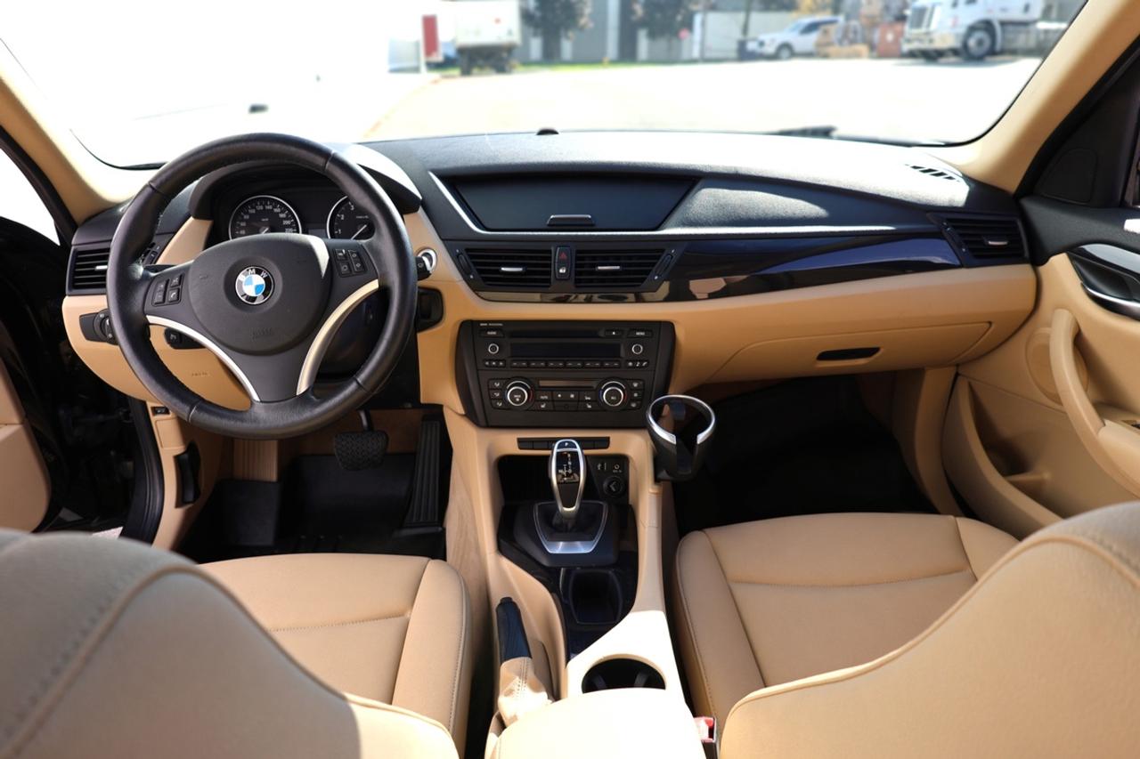 2012 BMW X1 xDrive28i Photo
