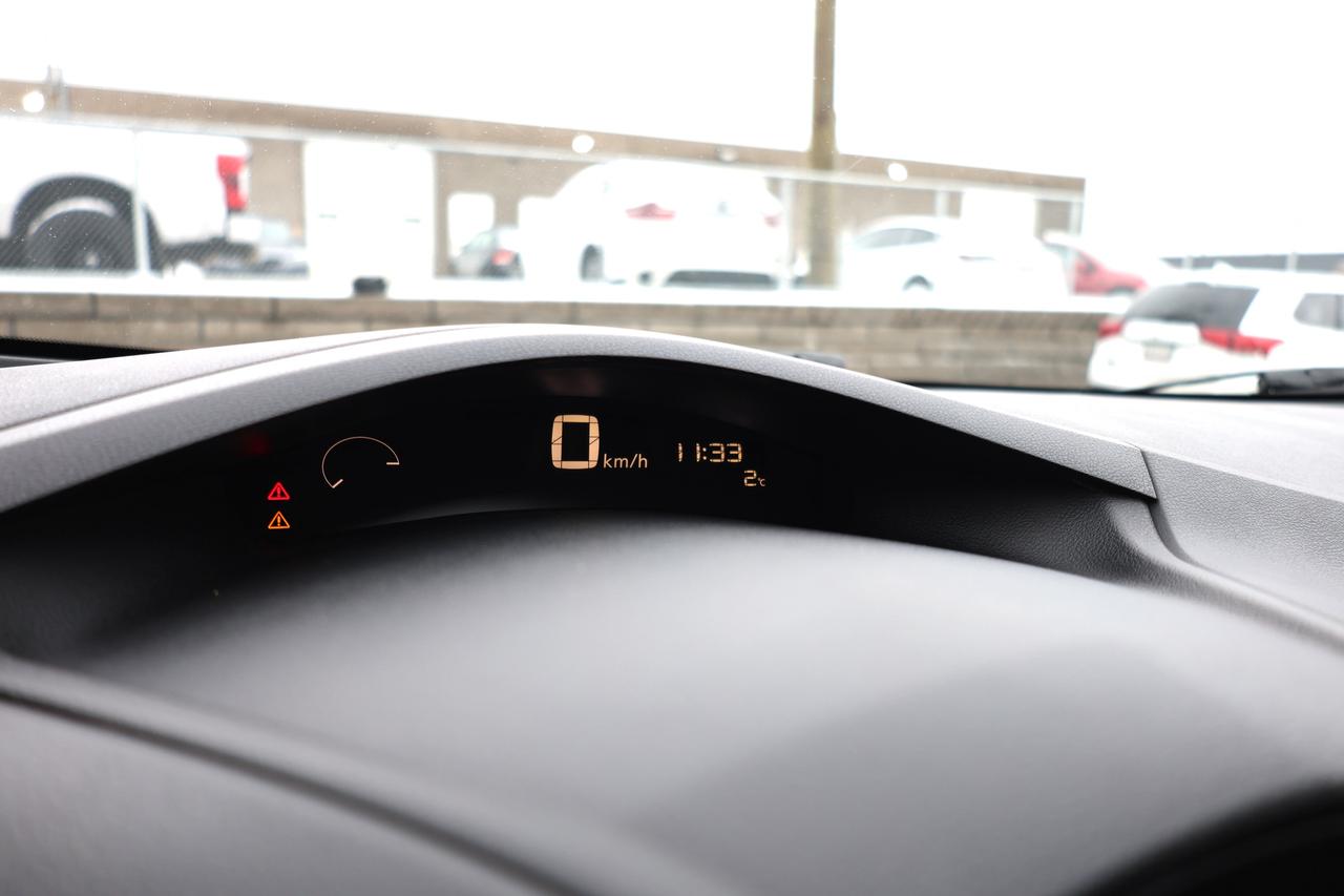 2015 Nissan Leaf SV Photo