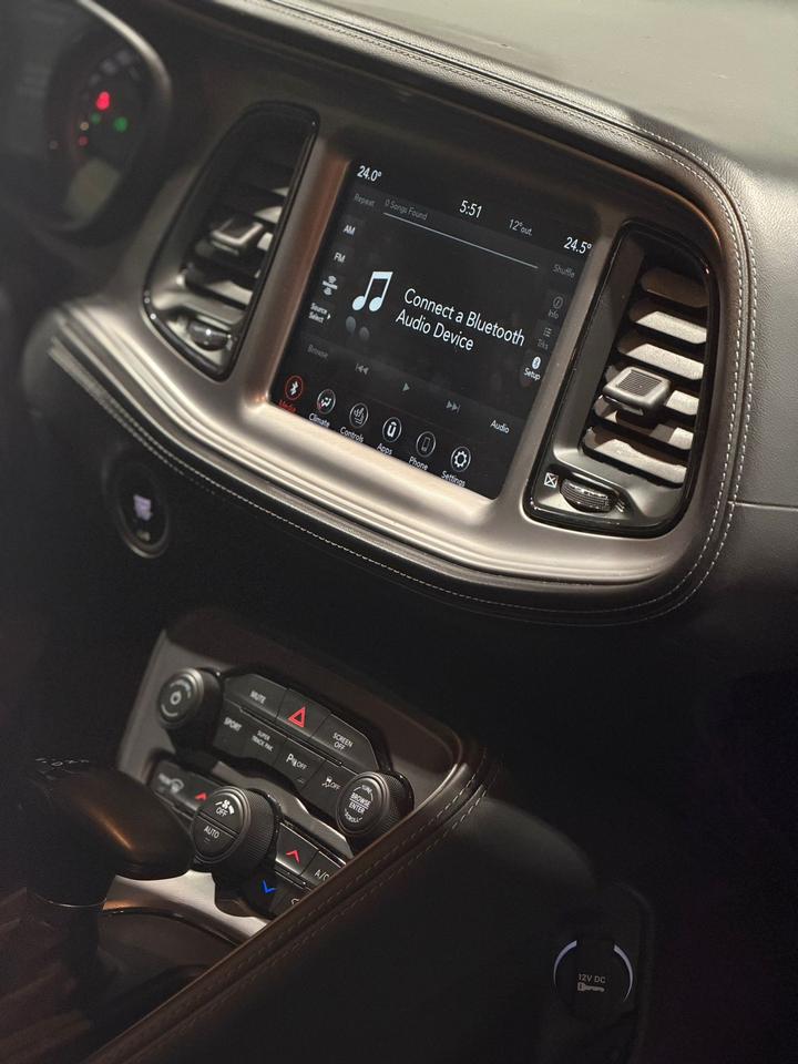 2021 Dodge Challenger Sxt Plus||Blacktop Pkg||Leather Photo