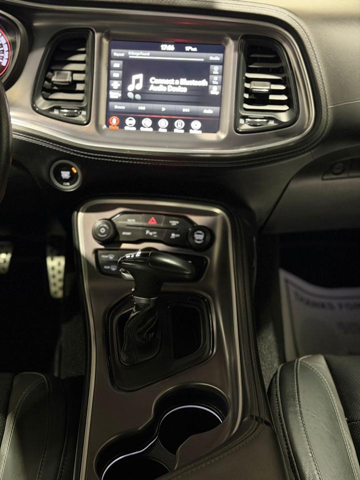 2021 Dodge Challenger Sxt Plus||Blacktop Pkg||Leather Photo