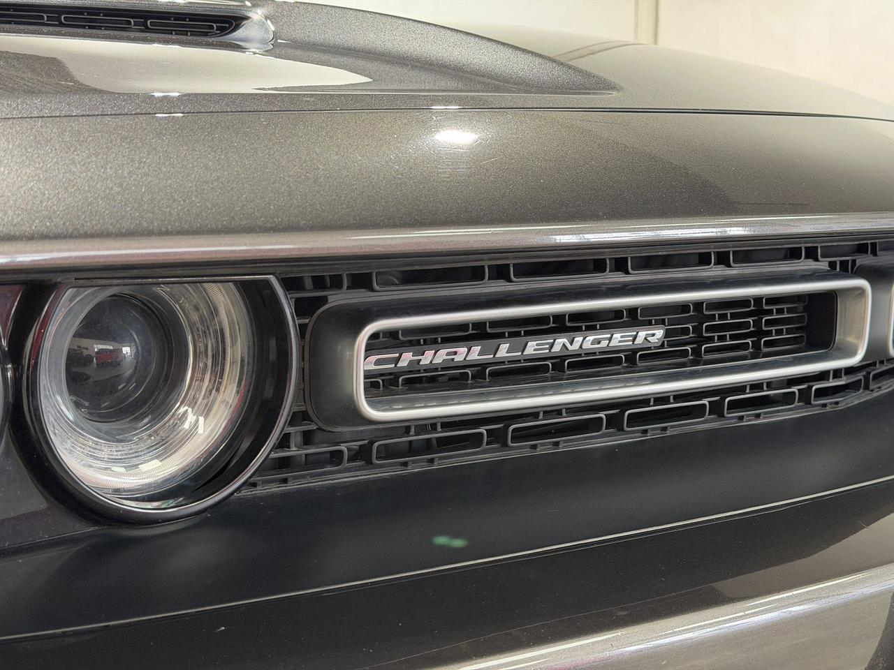 2020 Dodge Challenger SXT Plus||Tech Pkg||Driver Convenience Pkg||Sunroo Photo