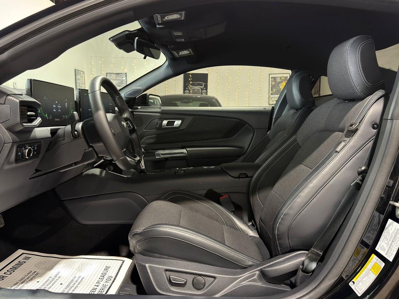 2024 Ford Mustang EB||Nite Pony Pkg||High Pkg||Ford Serviced|| Photo