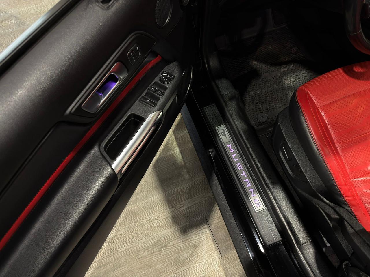 2022 Ford Mustang EB Premium California Edition||Hi-Performance Pkg Photo