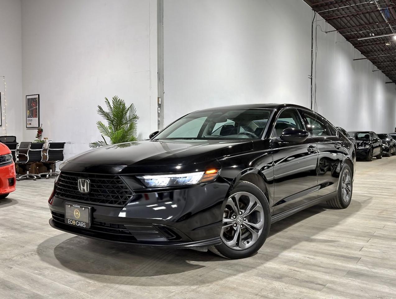 2023 Honda Accord EX||Sunroof||Heated Seats||Apple CarPlay Photo0