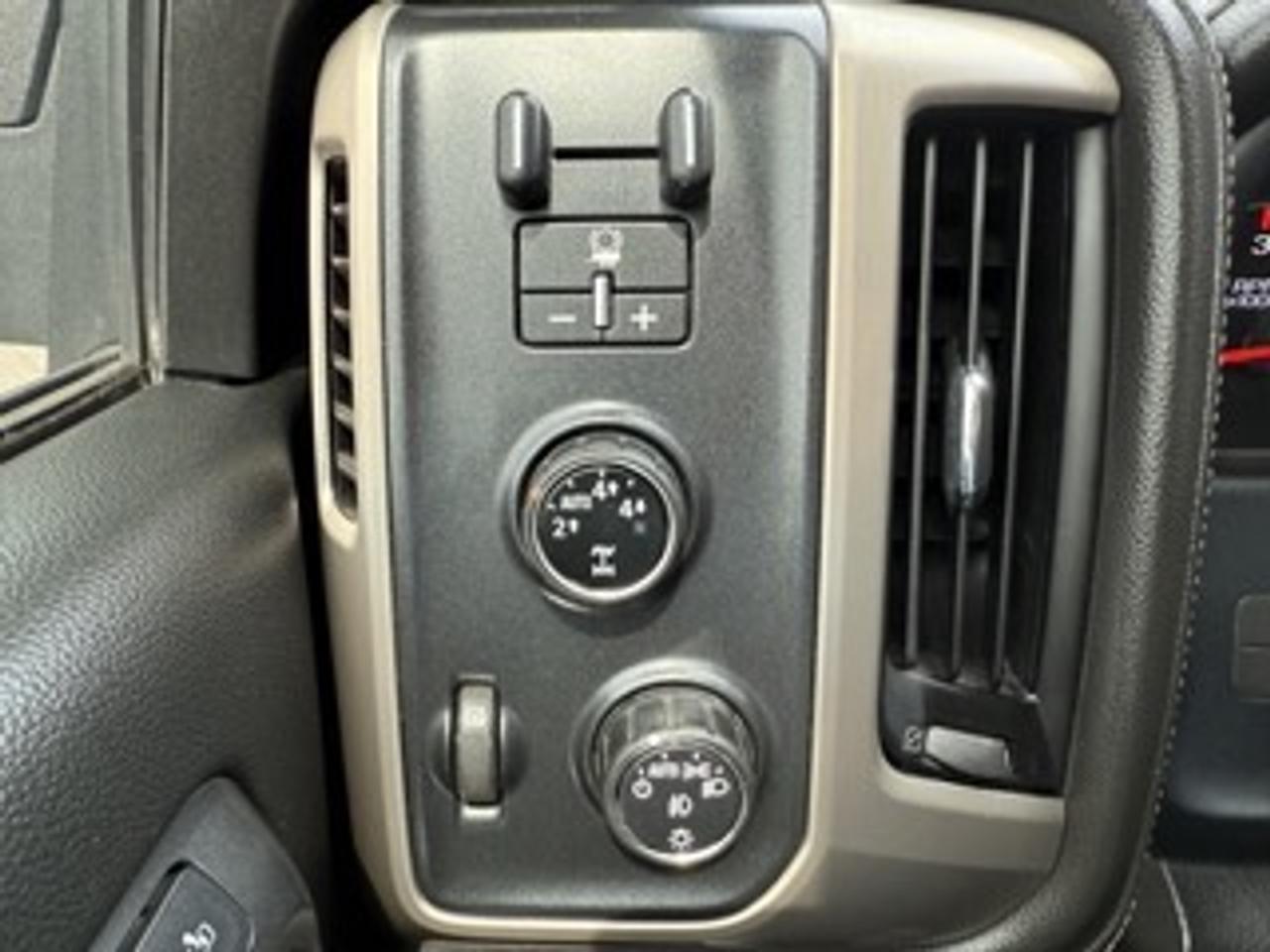 2016 GMC Sierra 1500 Denali Photo