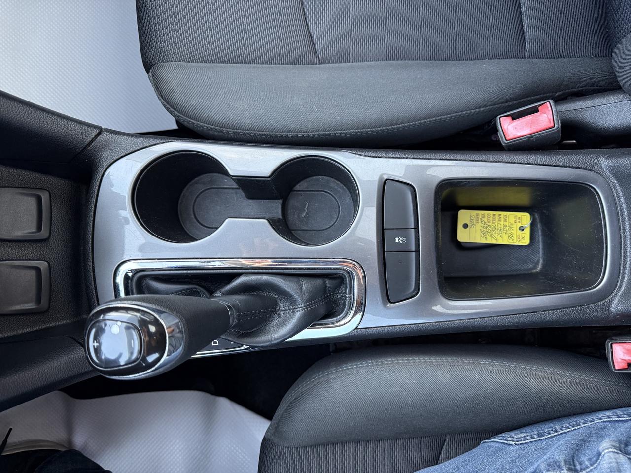 2017 Chevrolet Cruze LT Photo