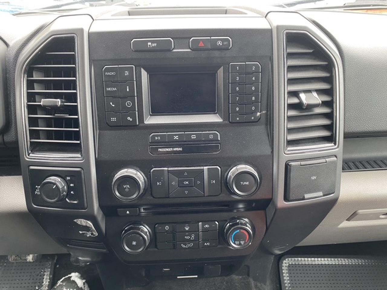 2018 Ford F-150 XLT EXTENDED CAB STD 4WD SUPERCAB 6.5' Photo